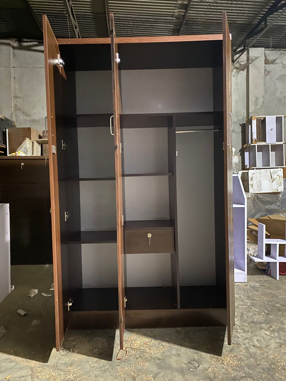 Picture of Antique Secure 3-Door Almirah, Partex MDF Laminated Board Wardrobe 72/48