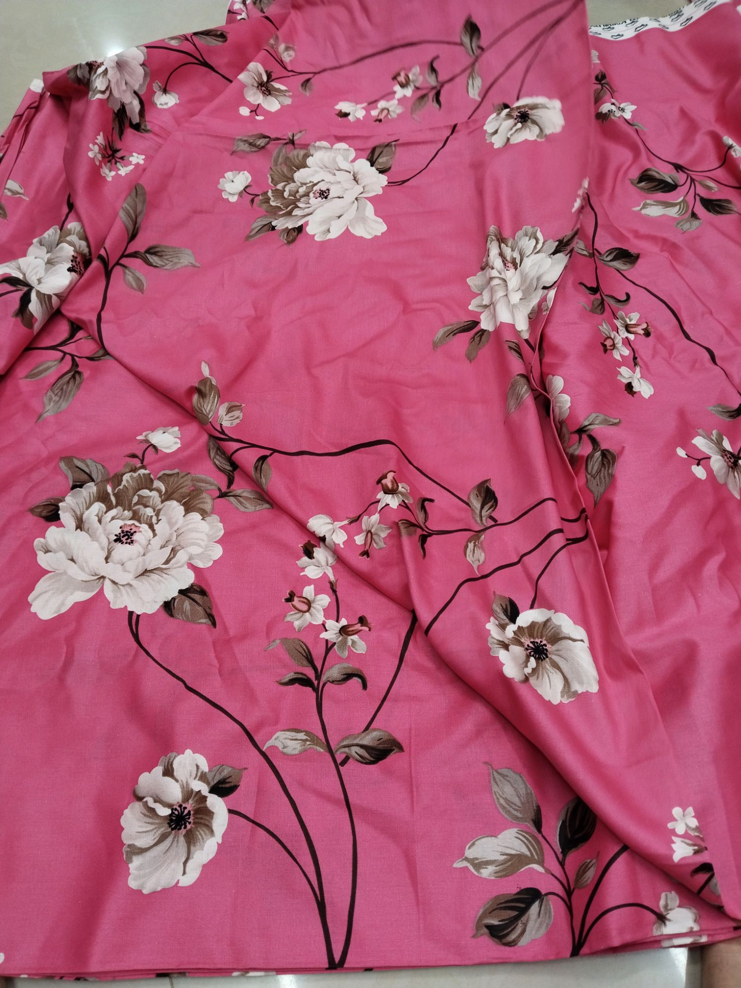 Picture of Twill Cotton Premium Bedsheet king size with 2 pillows cover & 1 side pillow cover for Home decorations