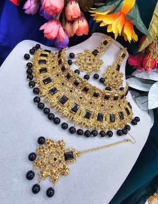 Picture of Premium Stone Jewellery Set For Women & Girls Picture of Premium Stone Jewellery Set For Women & Girls
