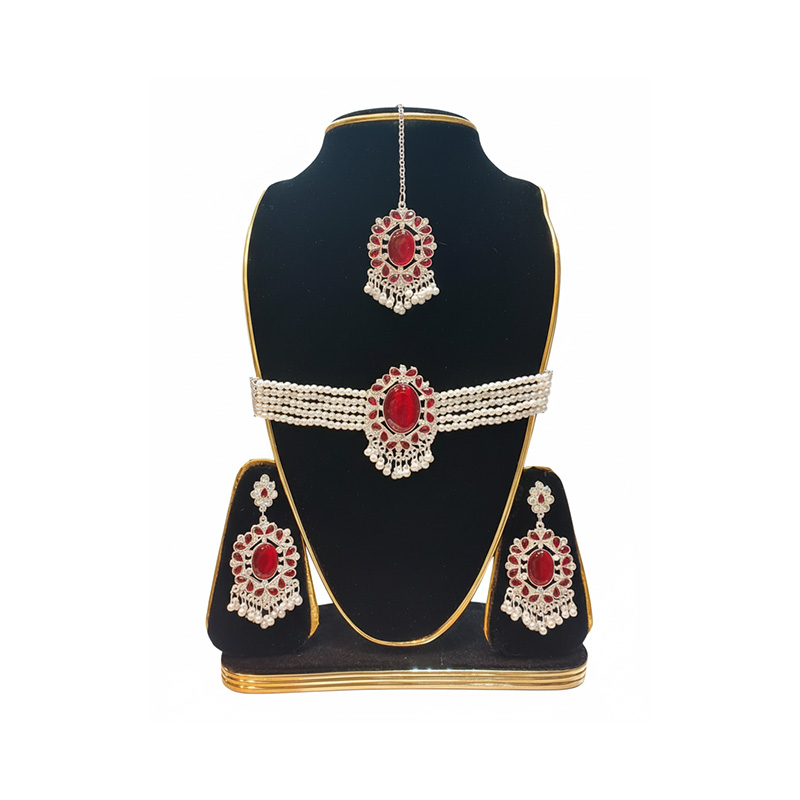 Picture of akik stone choker necklaces with tikli and ear rinngs . women jewellery , ornaments choker Picture of akik stone choker necklaces with tikli and ear rinngs . women jewellery , ornaments choker