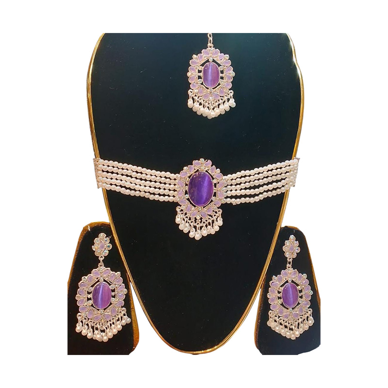 Picture of akik stone choker necklaces with tikli and ear rinngs . women jewellery , ornaments choker Picture of akik stone choker necklaces with tikli and ear rinngs . women jewellery , ornaments choker