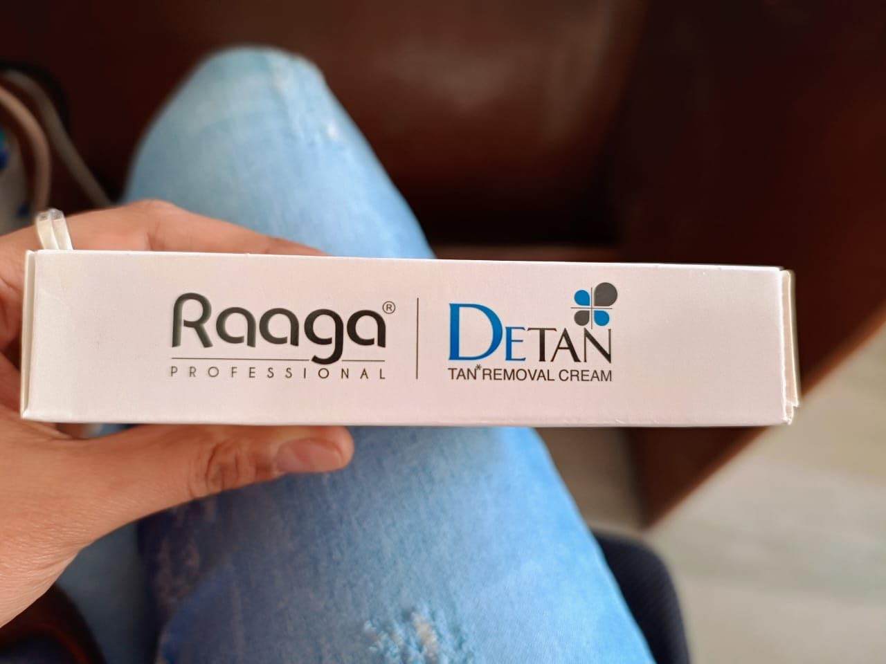 Picture of Raaga Professional De-Tan Pack | Tan Removal Cream with Kojic and Milk | Dermatologically Tested, Peroxide Free, Hydroquinone Free, Sulphate Free - 12g x 6 (72 gm)