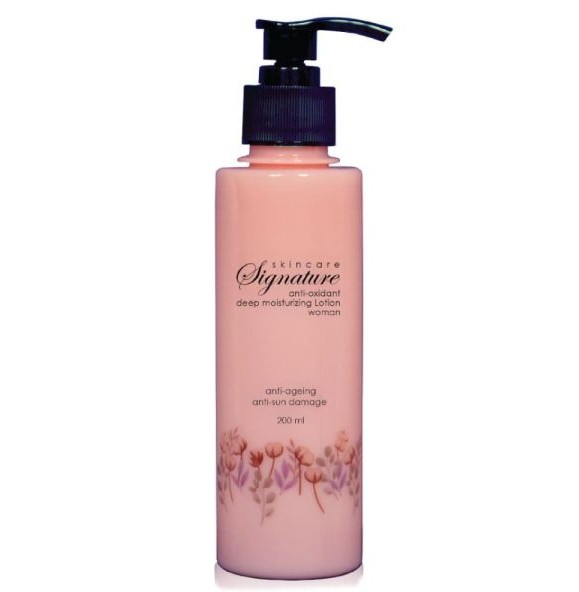Picture of Signature Deep Moisturizing Lotion Women 200ml
