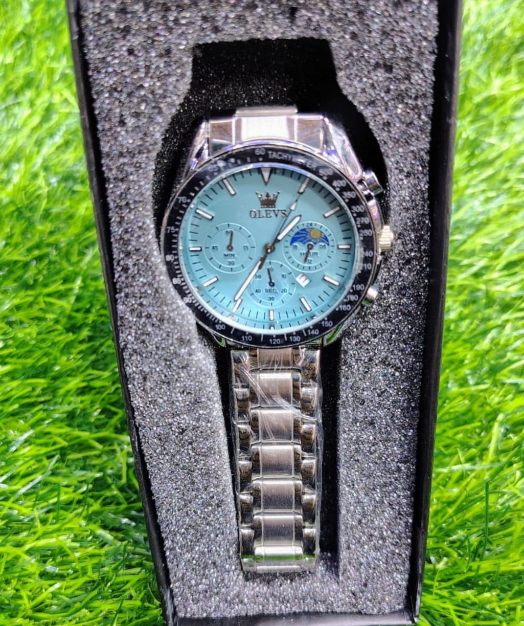 Picture of Butter Fly Lock OLEVS Watch for men