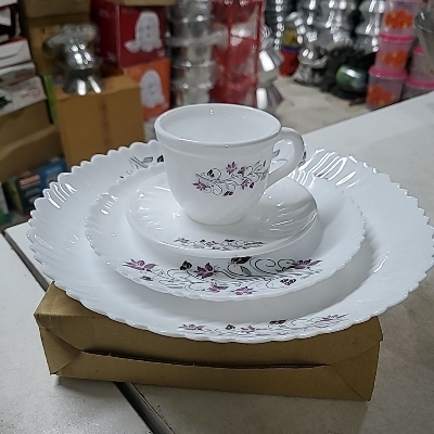 Picture of 32 Pcs Pyrex Opal Glassware White Oven Save Dinner Set - Dinner Set