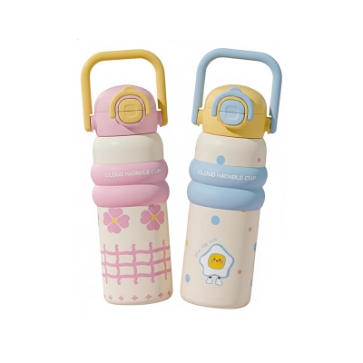 Picture of 316 Stainless Steel Cartoon Kids Thermos Bottle – Flip Lid, Straw & Handle | Leak-Proof, Large Capacity for Girls & Students Picture of 316 Stainless Steel Cartoon Kids Thermos Bottle – Flip Lid, Straw & Handle | Leak-Proof, Large Capacity for Girls & Students