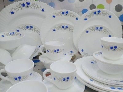 Picture of 38 Pcs Pyrex Opal Glassware White Oven Save Dinner Set - Dinner Set