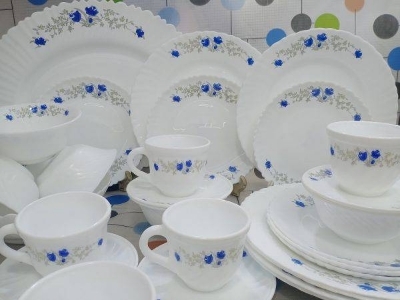 Picture of 38 Pcs Pyrex Opal Glassware White Oven Save Dinner Set - Dinner Set