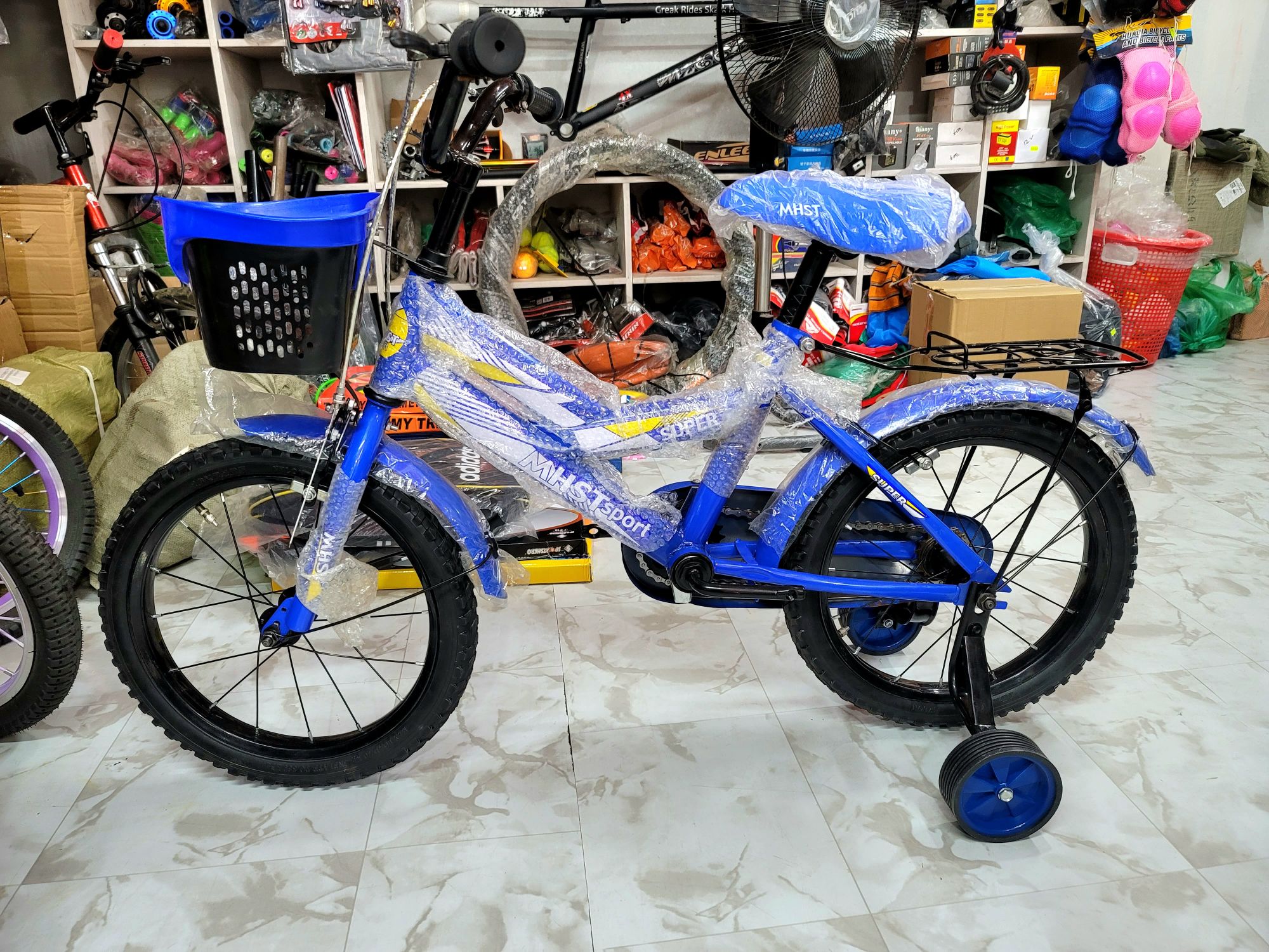 Picture of 16 inchi Aluminum baby cycle single speed With Back Carrier Mudguard and Basket