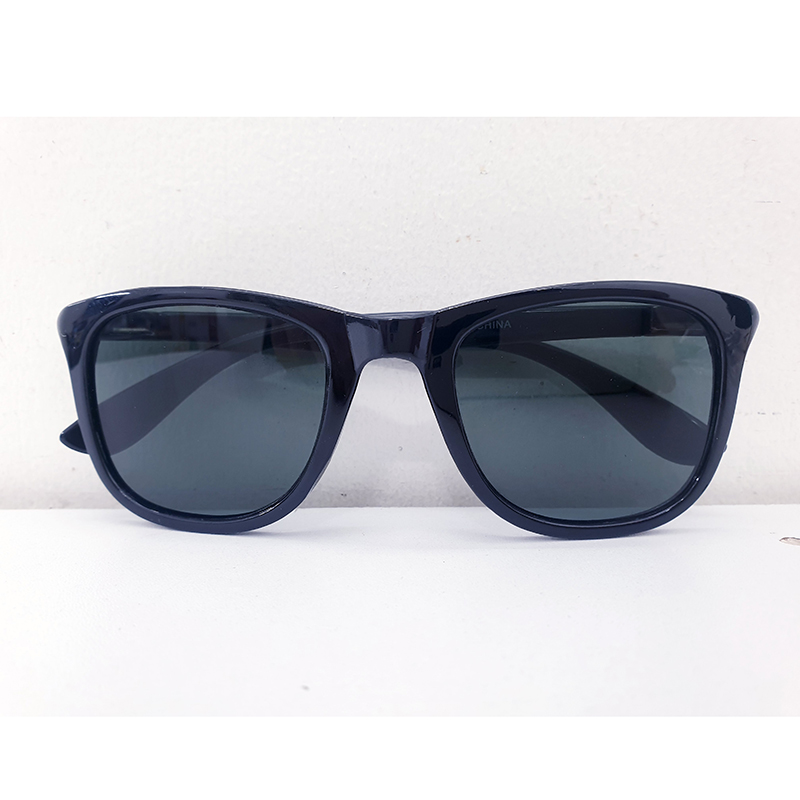 Picture of Black Fashionable Sunglasses New Vision For Computer Safety [ High Quality ]