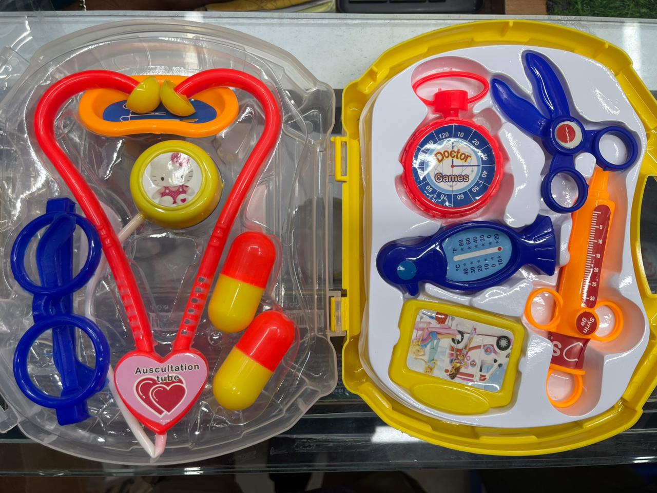 Picture of FAST AID BOX DOCTOR TOY SET FOR KIDS