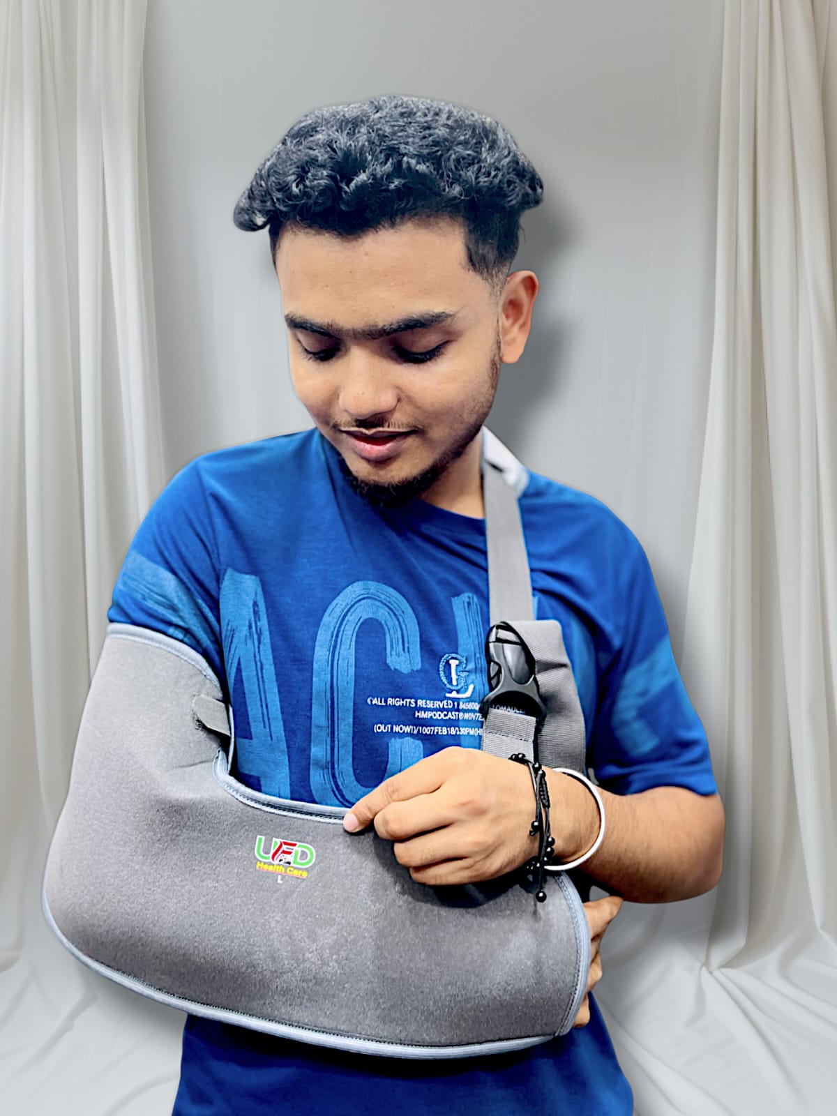 Picture of UED Healing Care Arm Sling – Size S.M.L.XL