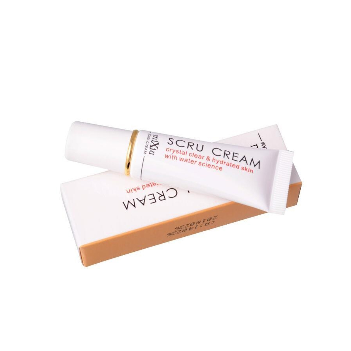 Picture of With the help of scru cream, dead skin lip care is removed