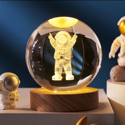 Picture of Color Changing LED 3D Crystal Ball – Astronaut