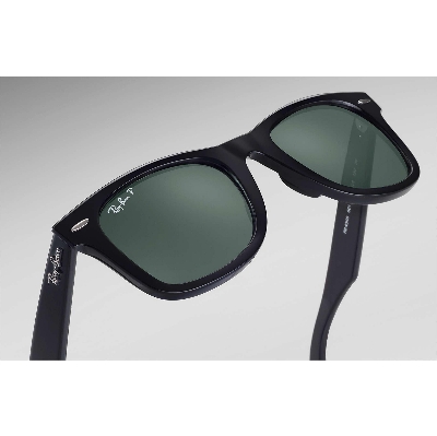 Picture of Wayfarer Sunglasses Picture of Wayfarer Sunglasses