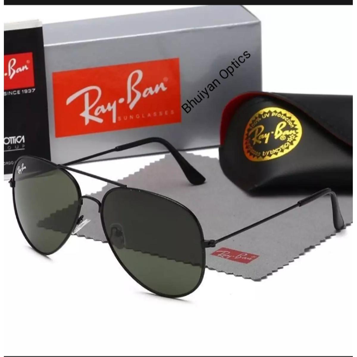 Picture of Black ray ban sunglass for man (leather box free)