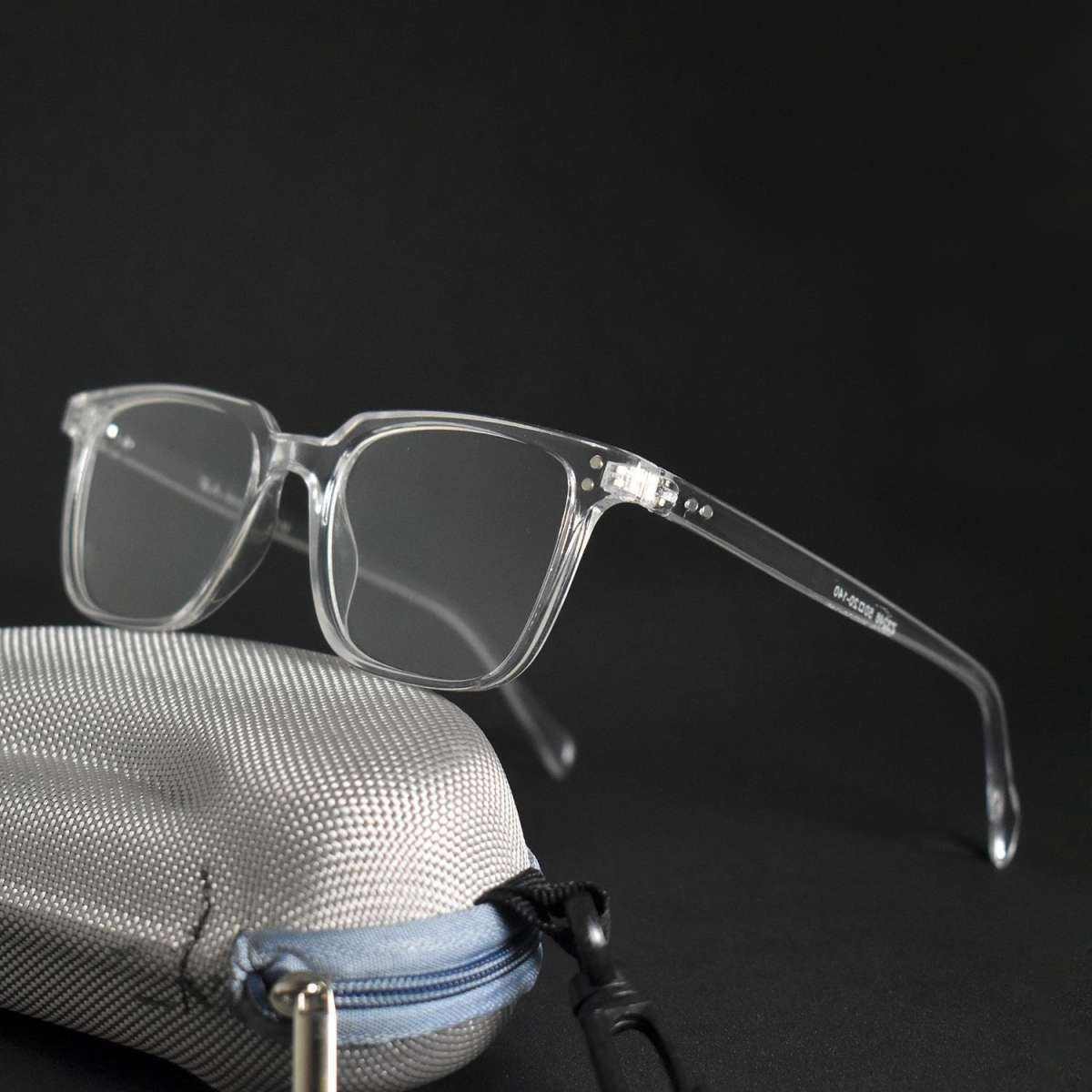 Picture of Metal Frame Sunglasses - White Picture of Metal Frame Sunglasses - White