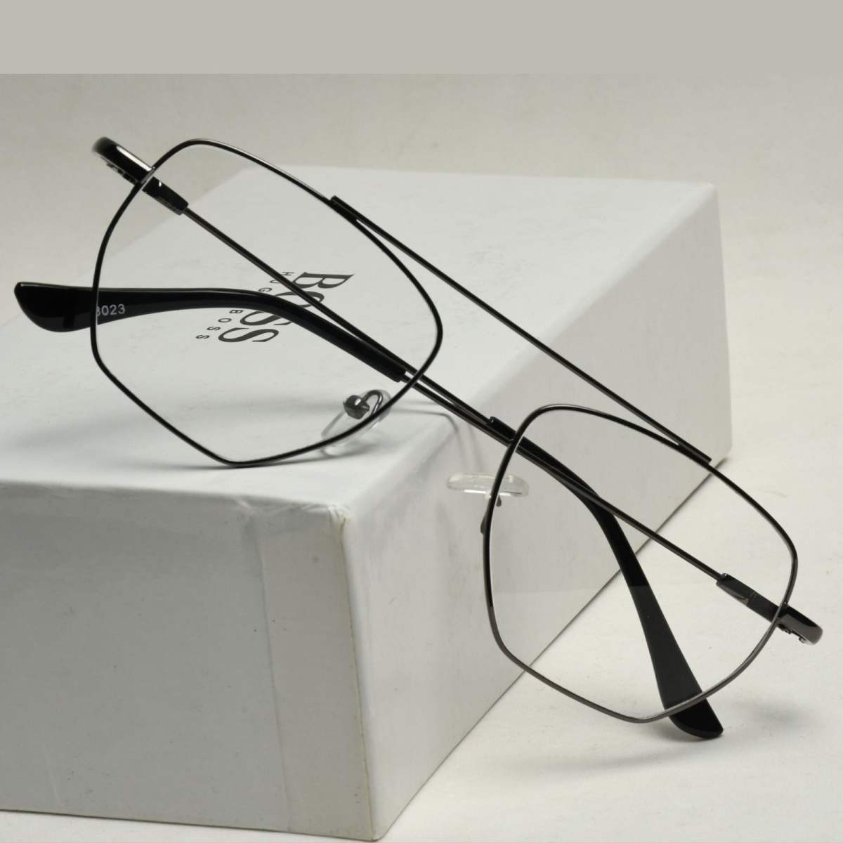 Picture of Trendsetter -Upscale Living -Square Glasses for Men - Sun Glass For Men- Inventive Choice Preferble - Low Hassle and Maintanance