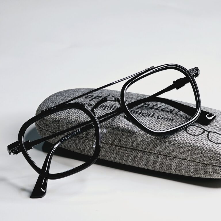 Picture of Frame Glass for men's best-sold classic double bridge Full Metal Picture of Frame Glass for men's best-sold classic double bridge Full Metal