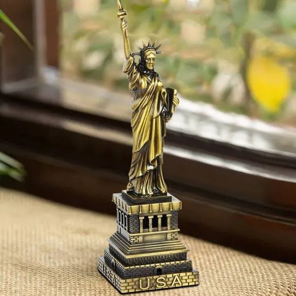 Picture of Premium Metal Statue of Liberty Showpiece for Home Décor – Ideal Gift, High-Quality Chinese Import | Elegant Metal Statue of Liberty Showpiece – Perfect Imported Gift for Home Decorations, Made in China | Stunning Metal Showpiece for Gift – Ideal Decor Picture of Premium Metal Statue of Liberty Showpiece for Home Décor – Ideal Gift, High-Quality Chinese Import | Elegant Metal Statue of Liberty Showpiece – Perfect Imported Gift for Home Decorations, Made in China | Stunning Metal Showpiece for Gift – Ideal Decor