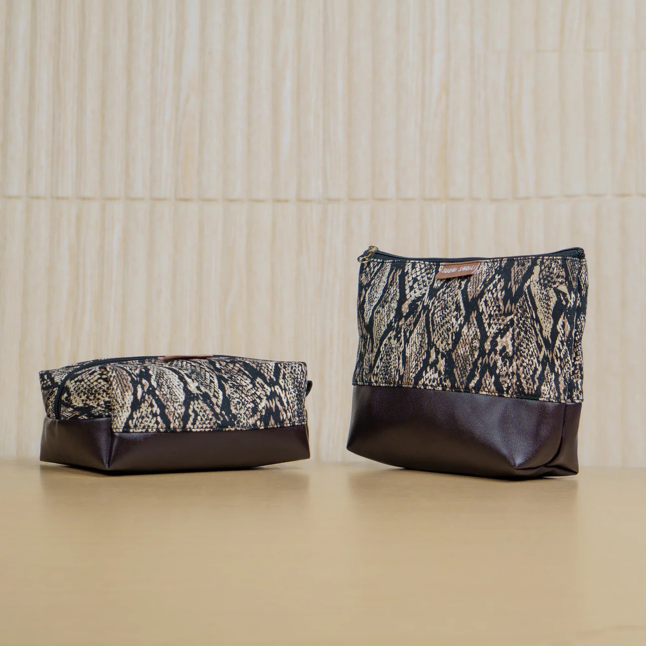 Picture of Snakeskin Premium Makeup Bag Picture of Snakeskin Premium Makeup Bag