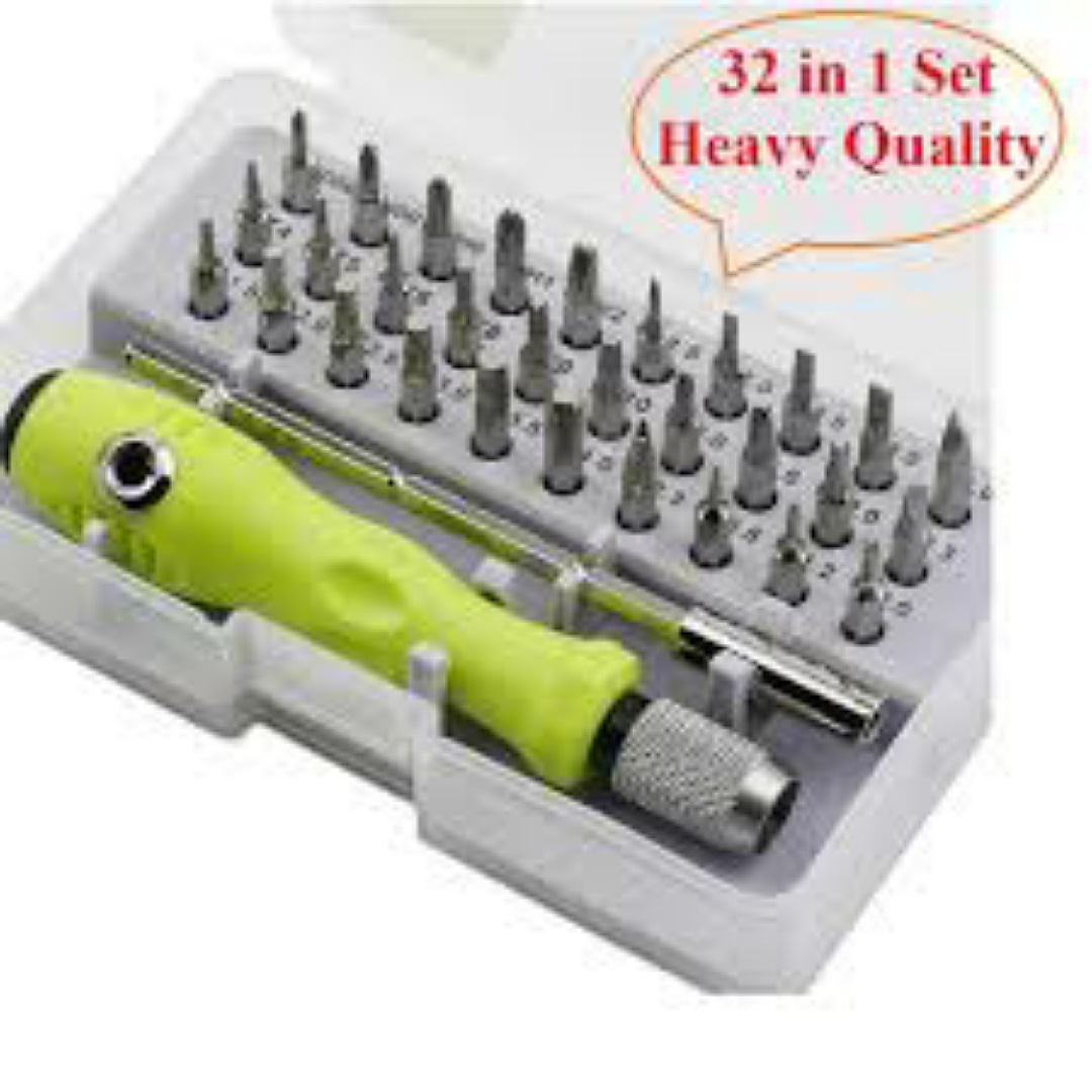 Picture of mobile tools box 32 in one