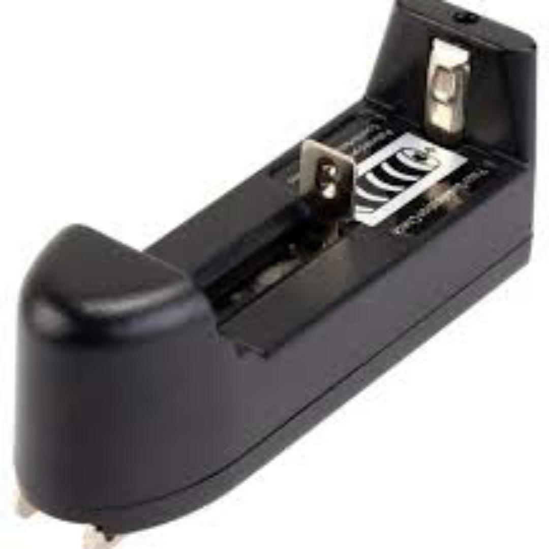 Picture of 18650 battery charger