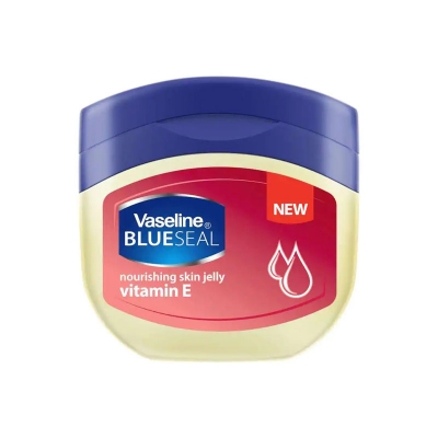 Picture of 100 ml Vaseline Blueseal vitamin E nourishing skin jelly International south African product used for male / female Picture of 100 ml Vaseline Blueseal vitamin E nourishing skin jelly International south African product used for male / female