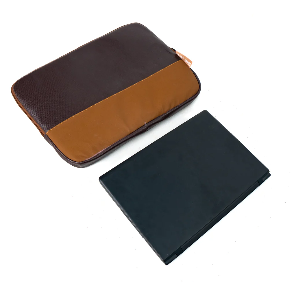 Picture of Texture Chocolate Leather Laptop Sleeve Picture of Texture Chocolate Leather Laptop Sleeve