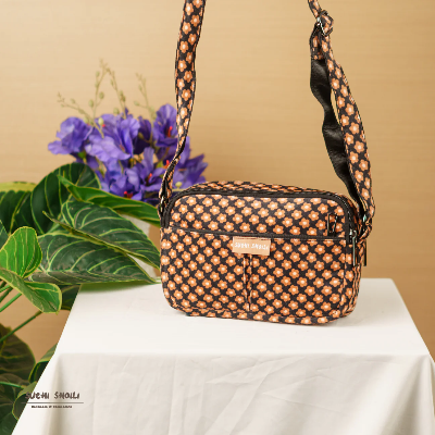 Picture of Vintage Flower Corduroy Fabric Rupa Double Chamber Crossbody Bag Picture of Vintage Flower Corduroy Fabric Rupa Double Chamber Crossbody Bag