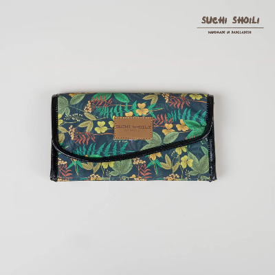Picture of Vintage Botanical Pattern Nokshi Triple Chamber Money Purse Picture of Vintage Botanical Pattern Nokshi Triple Chamber Money Purse
