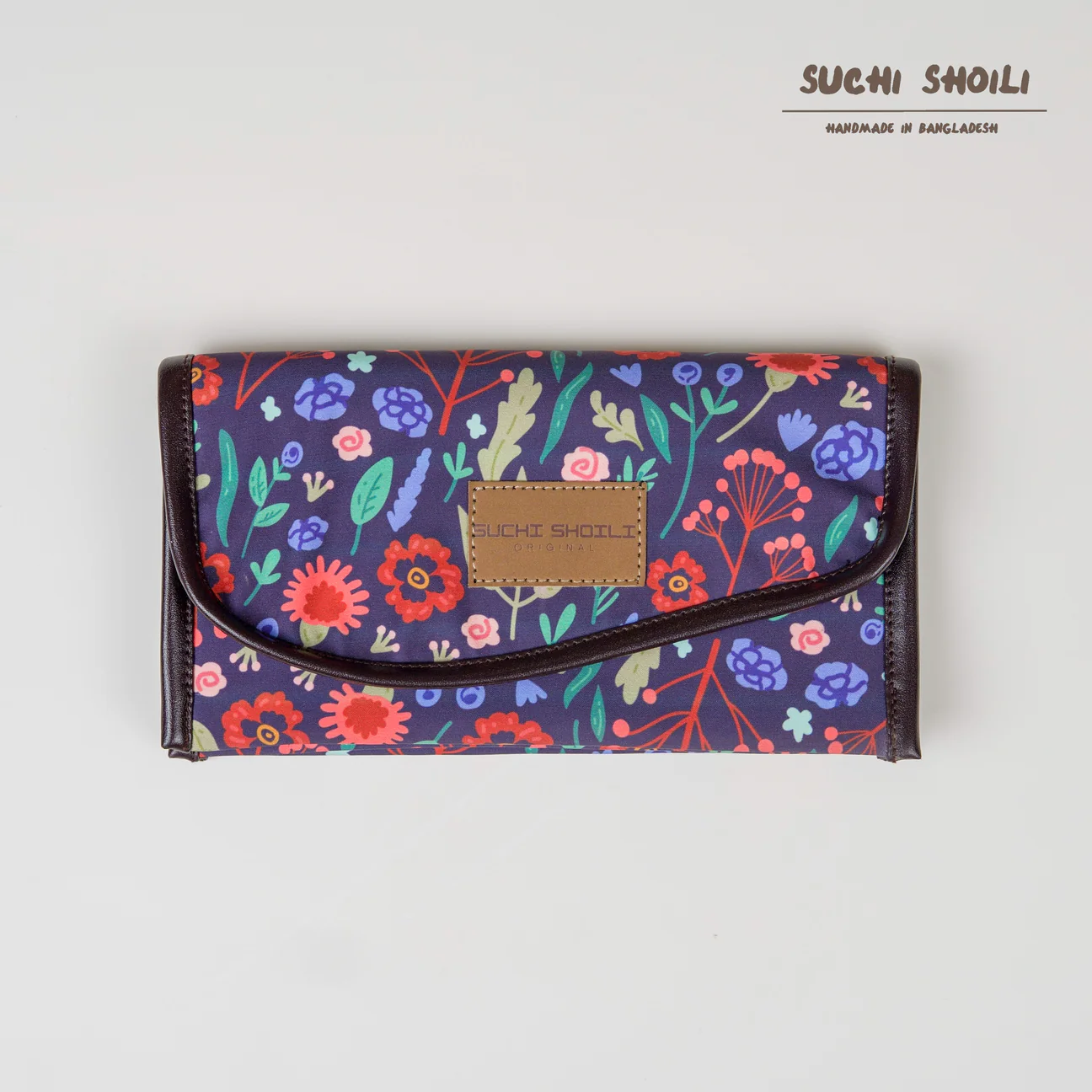 Picture of Playful Botanical Nokshi Triple Chamber Money Purse Picture of Playful Botanical Nokshi Triple Chamber Money Purse