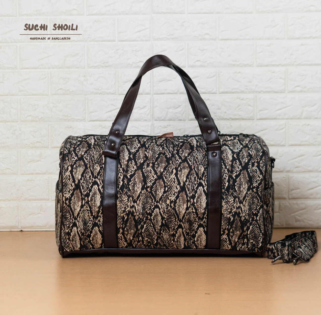 Picture of Snakeskin Square Duffle Bag Picture of Snakeskin Square Duffle Bag