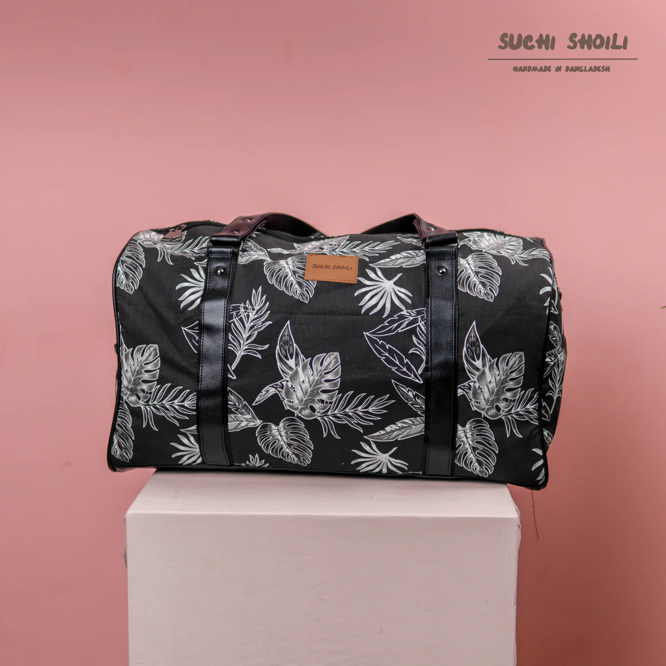 Picture of Night Leaf Square Duffel Bag Picture of Night Leaf Square Duffel Bag