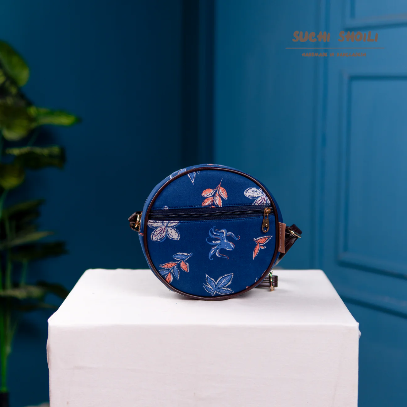 Picture of Navy Blue Leaves OrbChic Round Bag Picture of Navy Blue Leaves OrbChic Round Bag