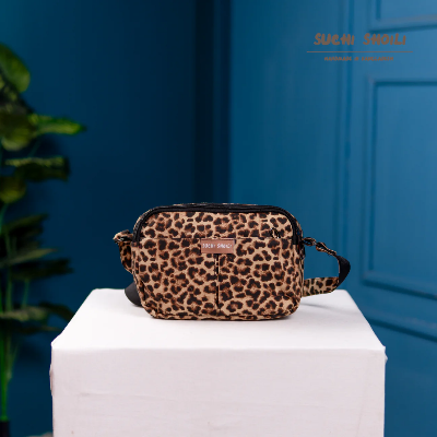 Picture of Stoff Leopard Rupa Double Chamber Crossbody Bag Picture of Stoff Leopard Rupa Double Chamber Crossbody Bag