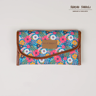 Picture of Tropical Garden Floral Nokshi Triple Chamber Money Purse Picture of Tropical Garden Floral Nokshi Triple Chamber Money Purse