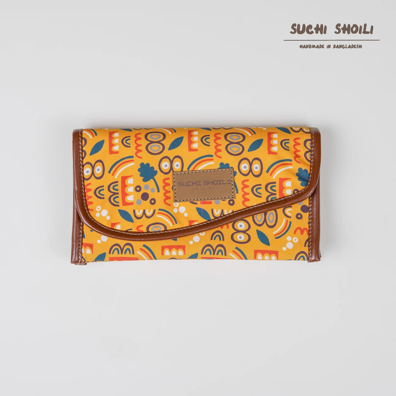 Picture of Abstract Geometric Nokshi Triple Chamber Money Purse Picture of Abstract Geometric Nokshi Triple Chamber Money Purse