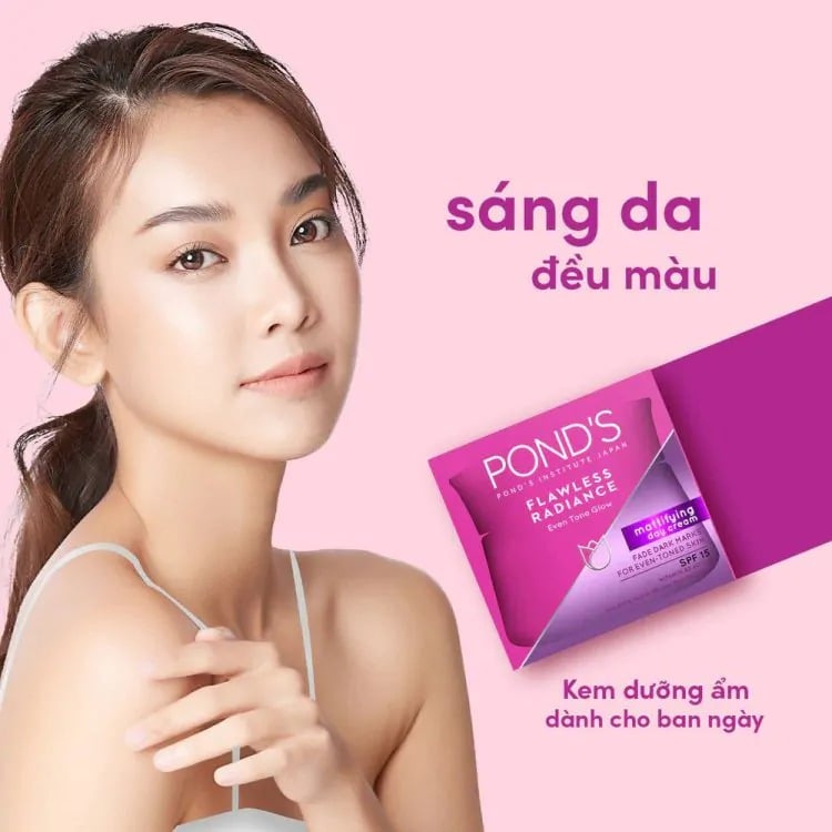 Picture of International Thailand Product  Pond’s Flawless Radiance Mattifying Day Cream SPF 15 (50gm)