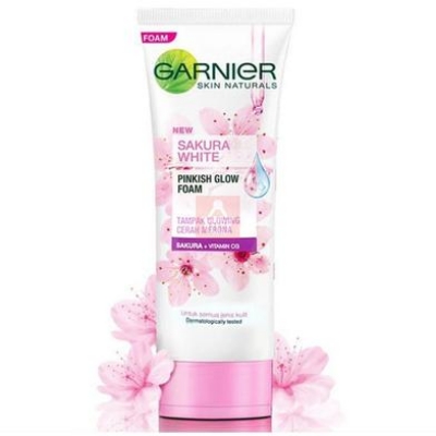 Picture of Garnieer Sakura White Pinkish Glow Foam 100ml
