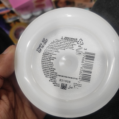 Picture of International Dubai Product Johnson’s 24Hour Moisture Soft Cream – 200ml