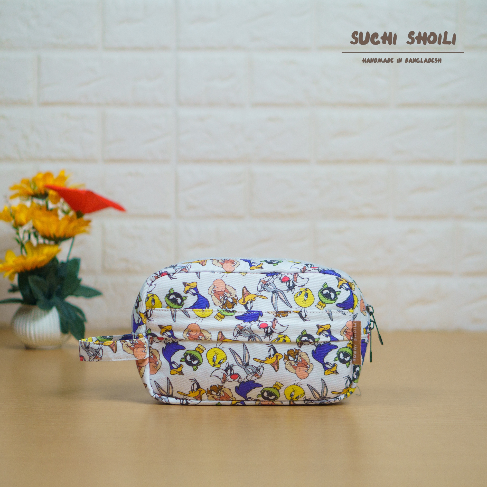 Picture of Cartoon Clash Olivia Accessories Pouch Picture of Cartoon Clash Olivia Accessories Pouch