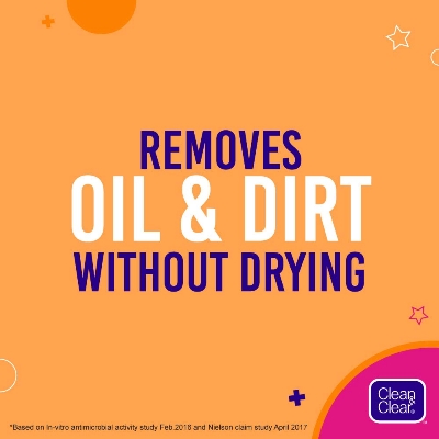 Clean & Clear Foaming Facewash for Oily Skin 150 ml IDConline shop bangladeshothoba.com