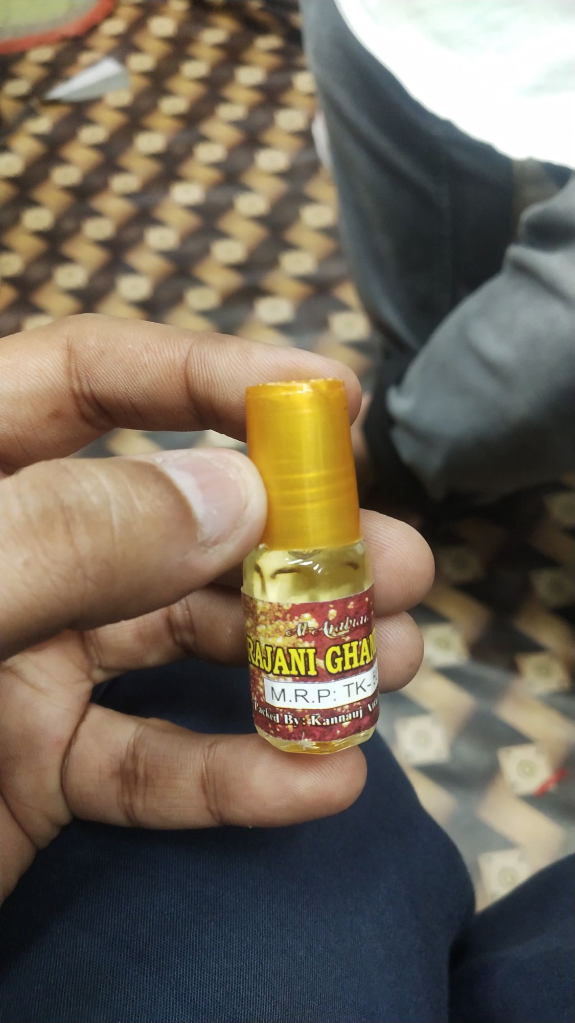 Picture of Combo Attar of 12pcs of 6 different flavours- 3ml