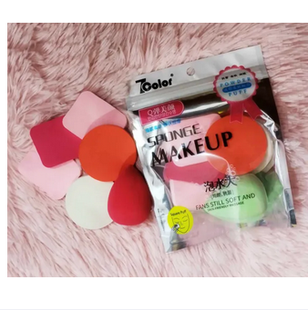 Picture of Beauty Blender Powder Makeup Puff Set of 6 Pieces Picture of Beauty Blender Powder Makeup Puff Set of 6 Pieces