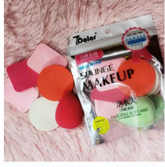 Picture of Beauty Blender Powder Makeup Puff Set of 6 Pieces Picture of Beauty Blender Powder Makeup Puff Set of 6 Pieces