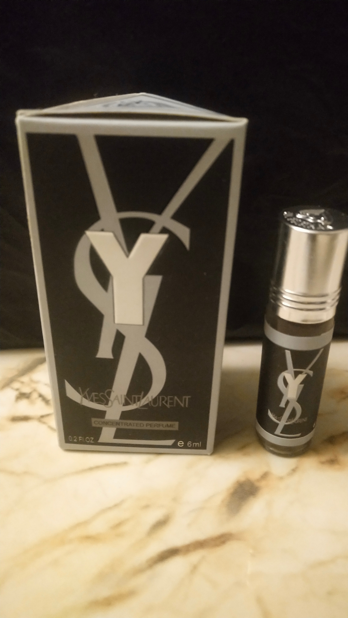 Picture of Yves Saint Laurent (YSL Y) by Al Farhan Concentrated Perfume Oil Long Lasting Non-alcoholic Fragrance - 6ml Picture of Yves Saint Laurent (YSL Y) by Al Farhan Concentrated Perfume Oil Long Lasting Non-alcoholic Fragrance - 6ml
