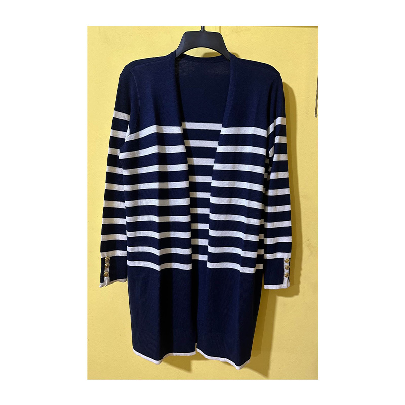 Picture of fantastic open dress cardigan with sleeve intersia