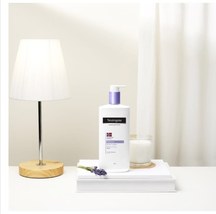 Picture of International Korean product NEUTROGENA Norwegian Formula Relaxing Body Lotion 450ml