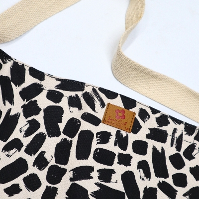 Picture of Samia Craft High Capacity Canvas Tote Bag For Women With Zipper, for University Students